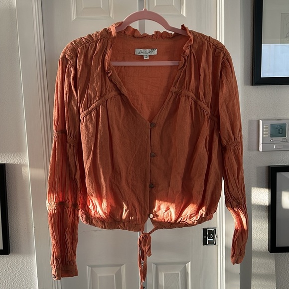 Love, Whit by Whitney Port Sand Stone Peasant Top,RTR - Picture 6 of 11